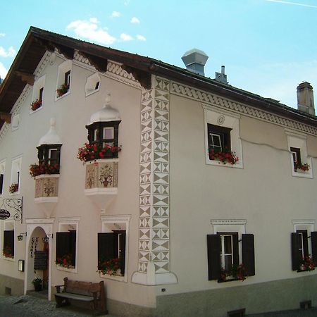 Hotel Engiadina Scuol Exterior photo