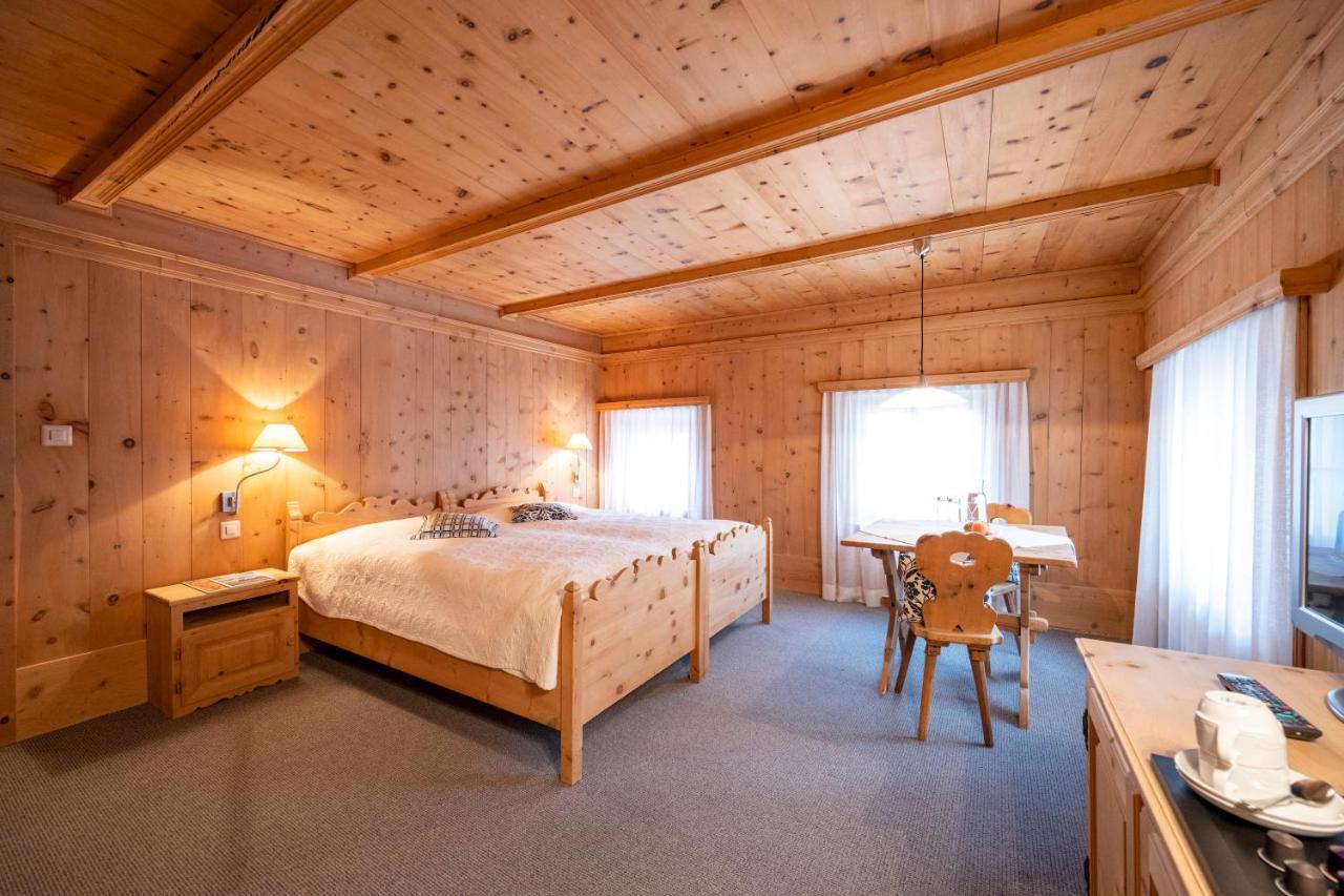 Hotel Engiadina Scuol Exterior photo