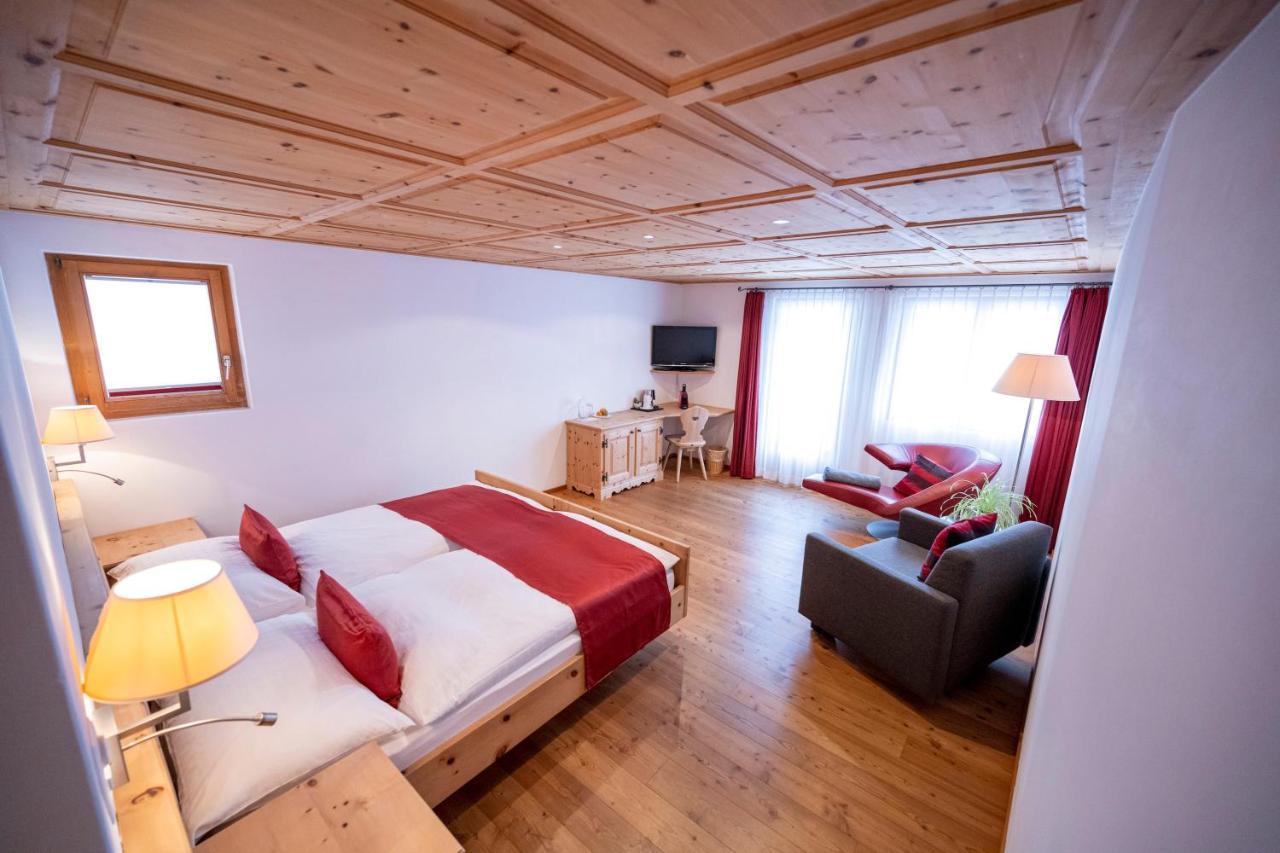 Hotel Engiadina Scuol Exterior photo